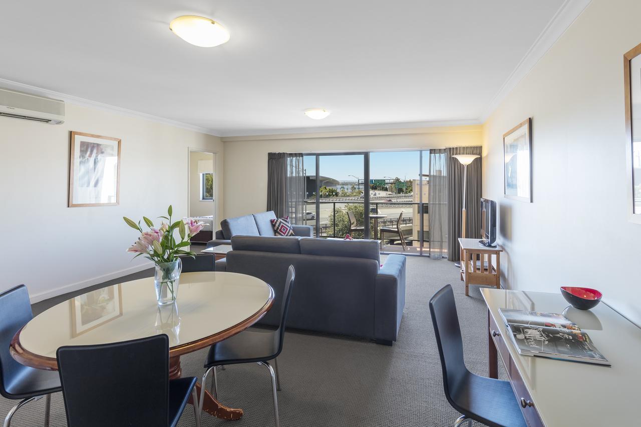 Nesuto Mounts Bay Aparthotel 4*