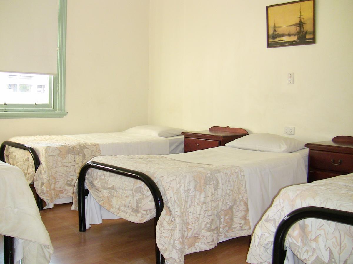Hostel Exclusive Backpackers *