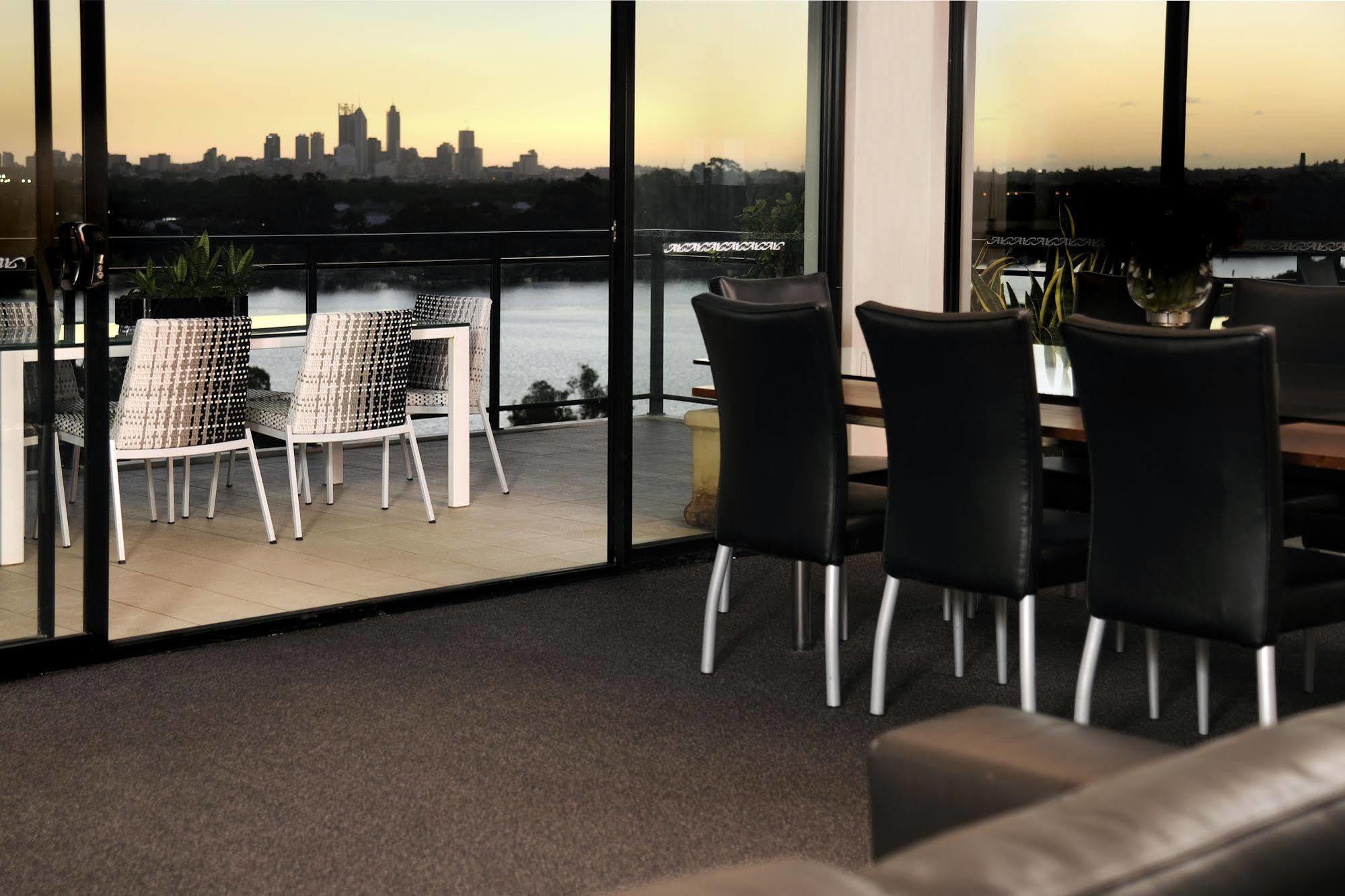 Assured Ascot Quays Aparthotel Perth