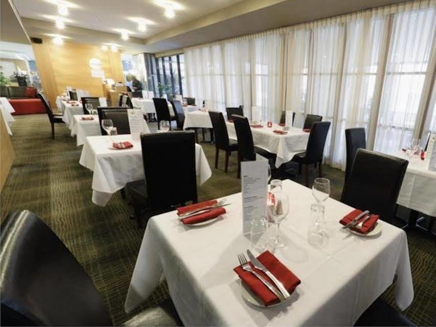 Nesuto Mounts Bay 4* Perth
