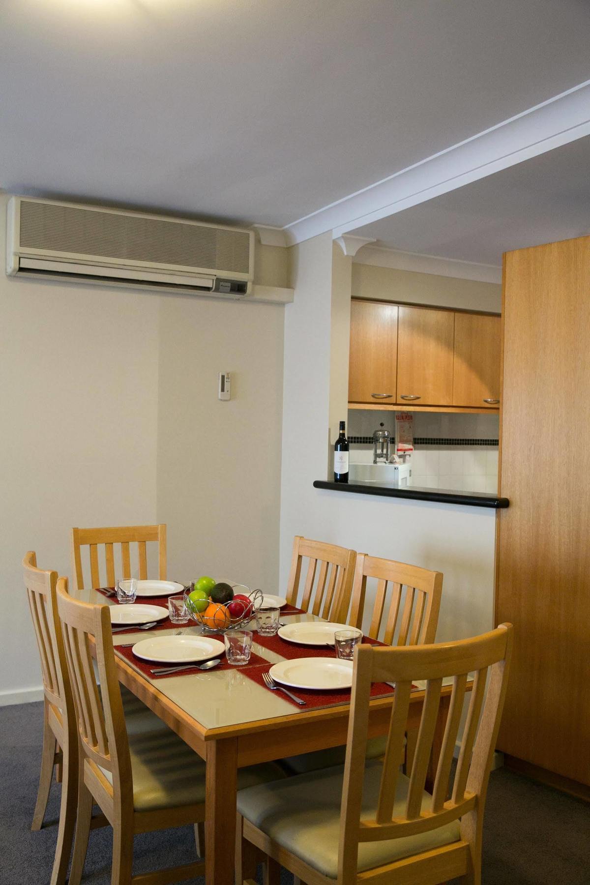 Aparthotel Nesuto Mounts Bay 4*