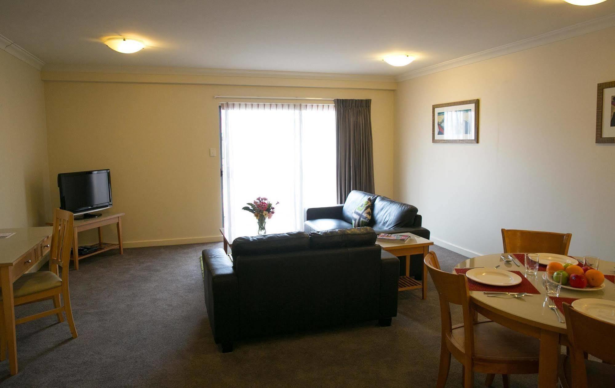 Aparthotel Nesuto Mounts Bay