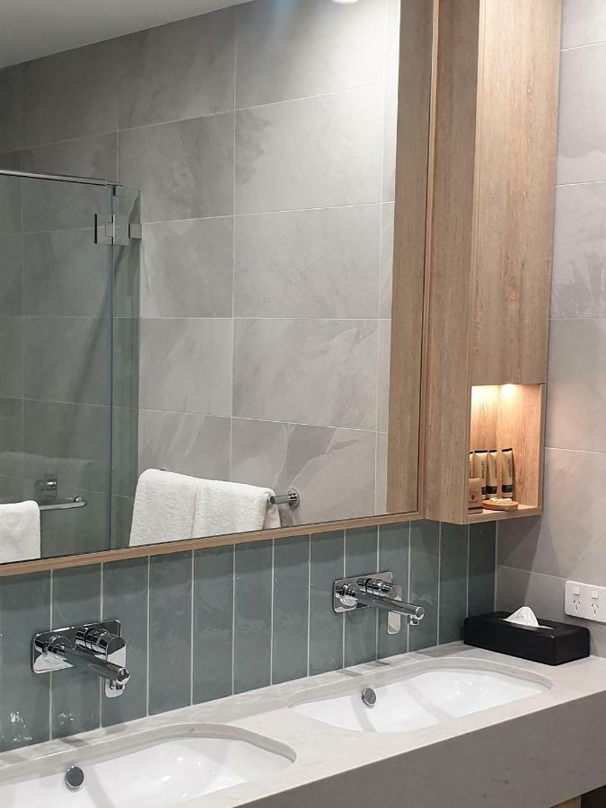 Ingot Perth, Ascend Collection 4* Perth