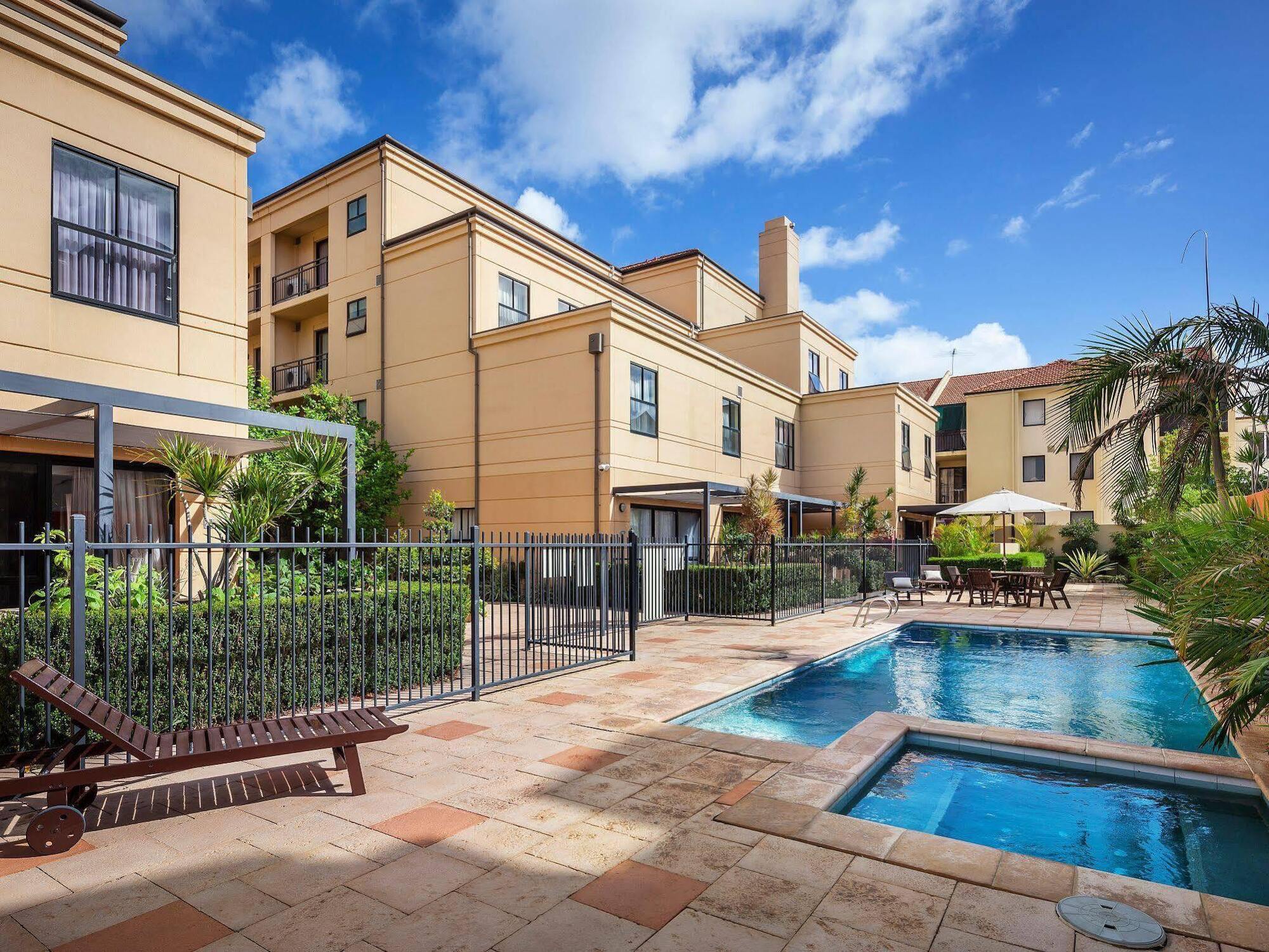 Western Northbridge 4* Perth