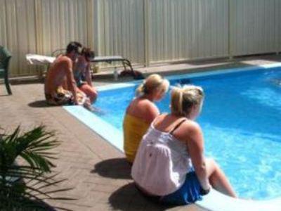 Yha * Perth