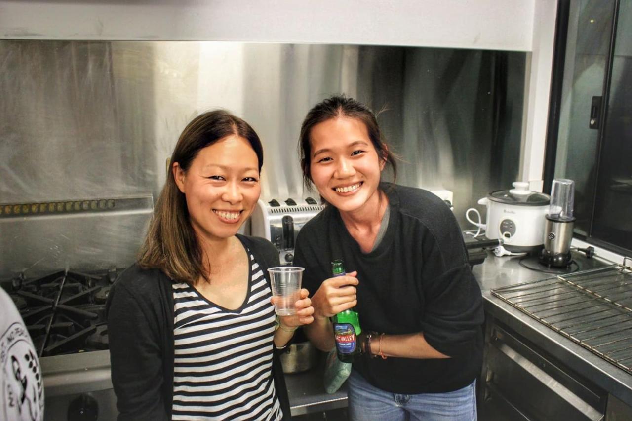 Hostel Downtown Backpackers - Note - Valid Passport Required For Check In