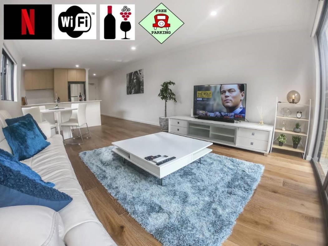 Apartment 1 Bdrm Close Airport/shops, Wifi, Netflix, Parking Perth